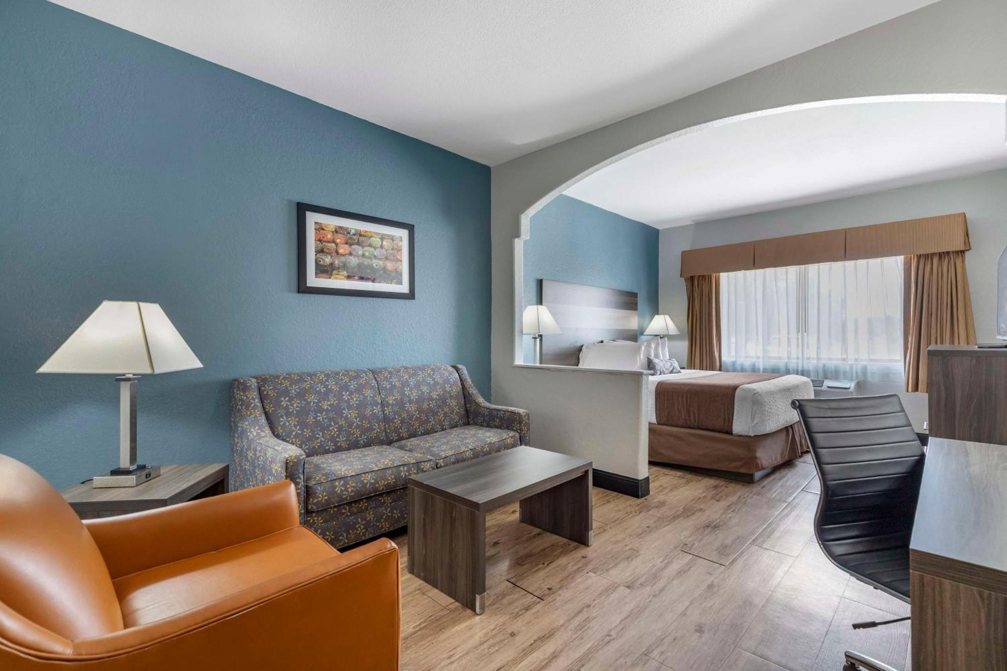 Best Western PLUS Victoria Inn&Suites Exterior foto